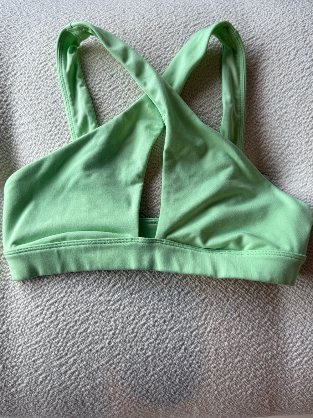 ALO Yoga Light Green Cross-Back Sports Bra